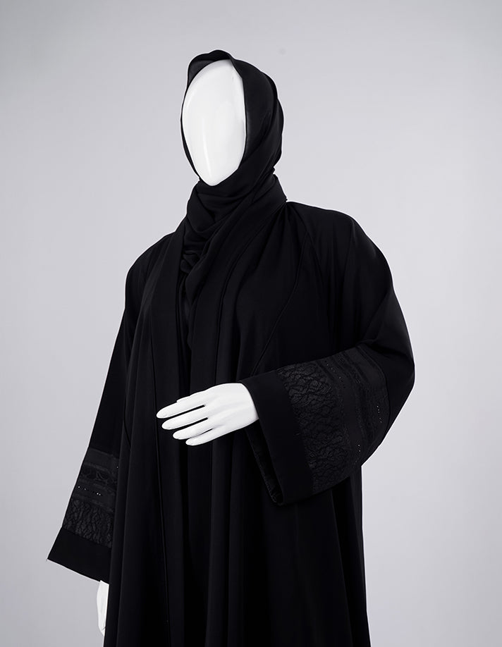 Royal Lace Cuff Premium Black Abaya
