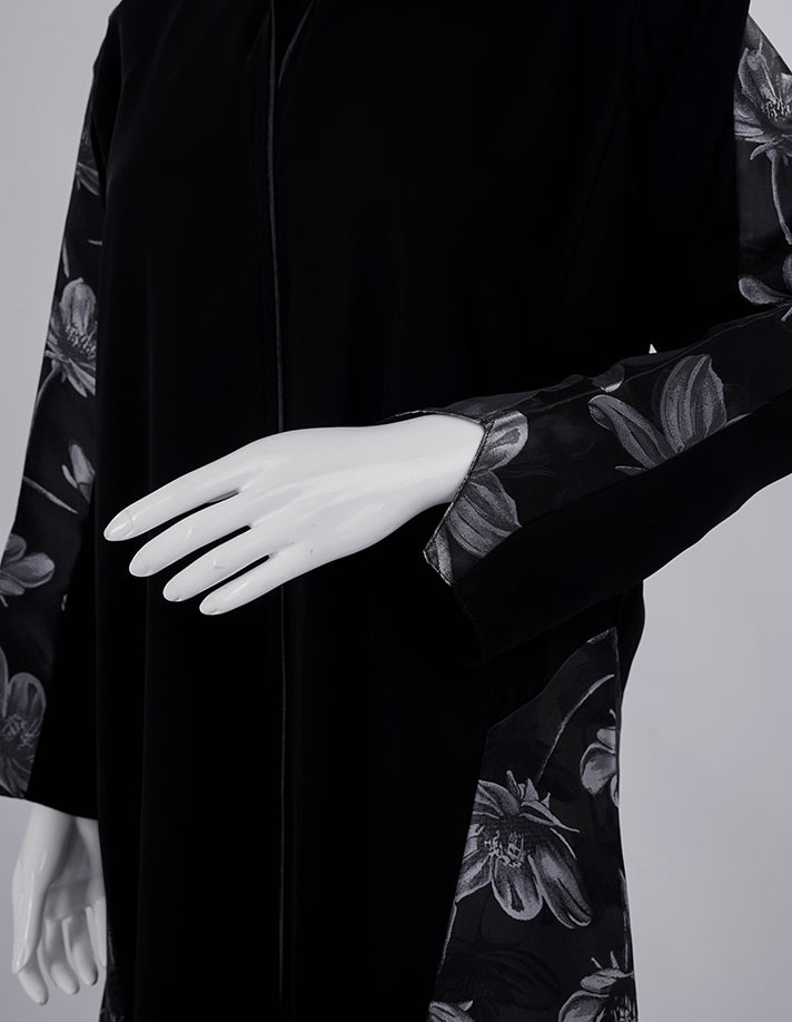 Midnight Blossom Abaya