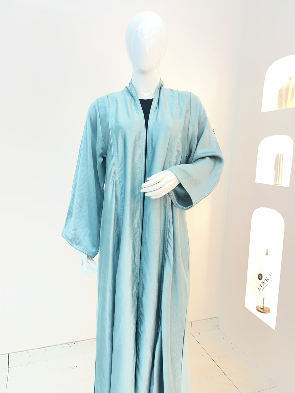 Liara Plain Colour Abaya