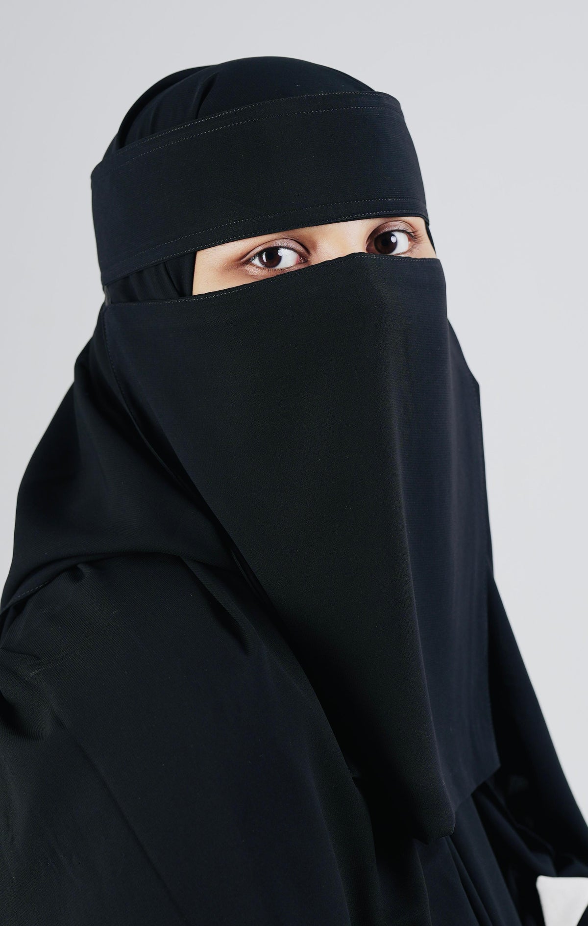 Liara Large Niqab – 11 Inch Length