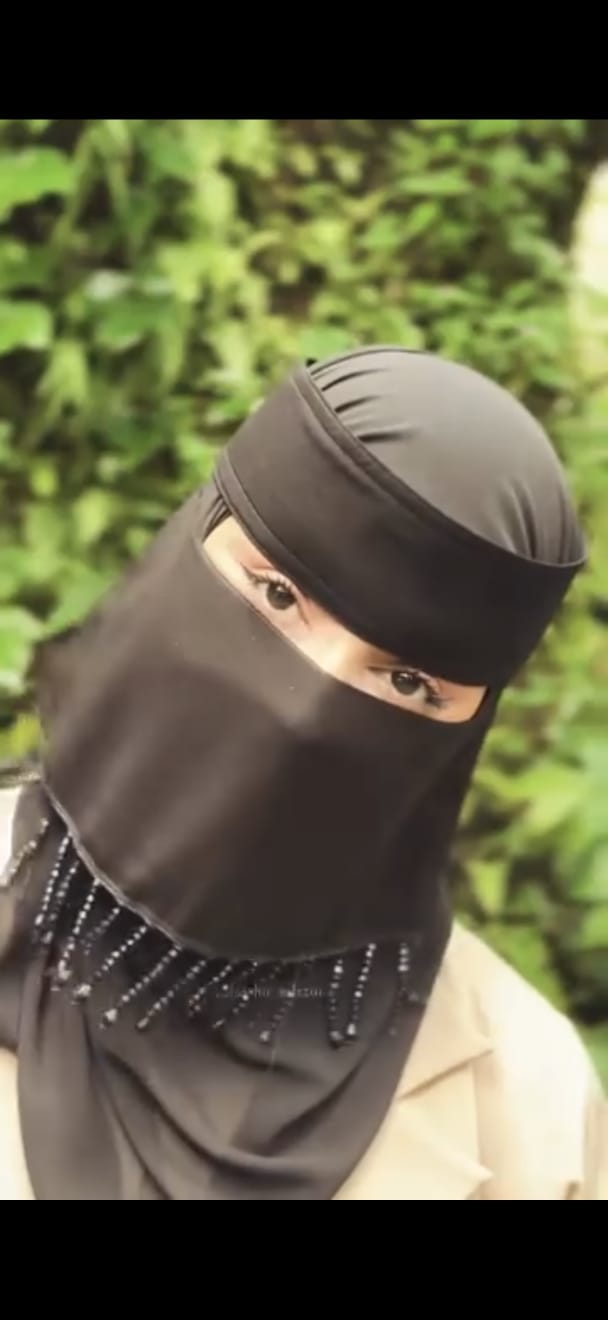 Liara Long Stone Work XS Niqab – 5 Inch Length