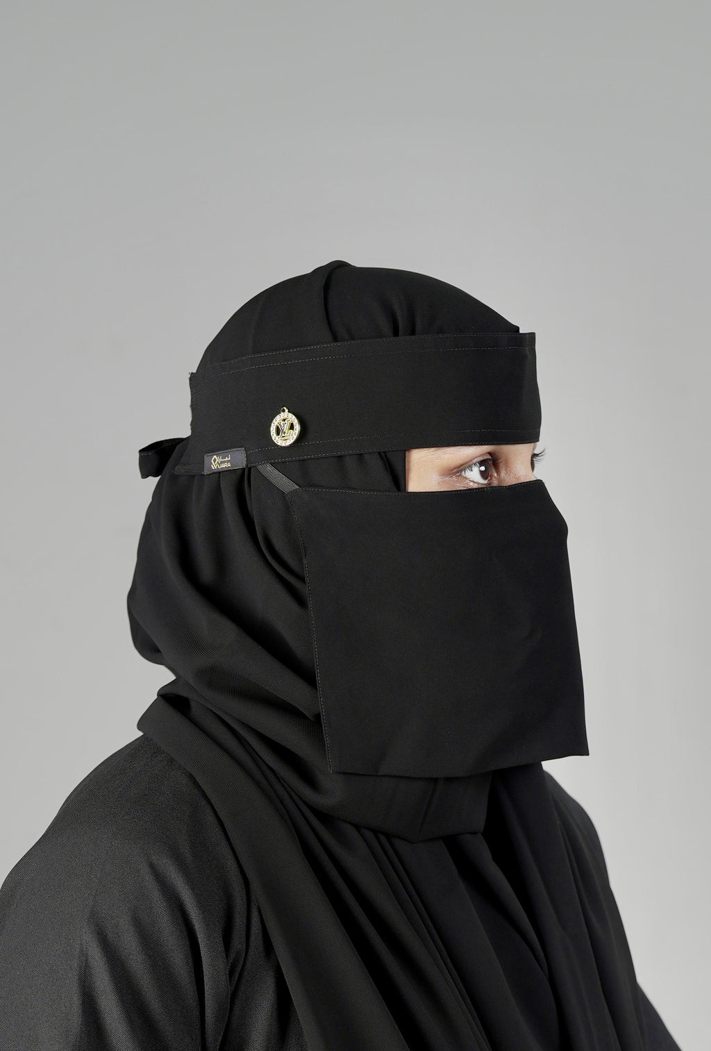 Liara Mini Small Round Locket Niqab – 6 Inch Length