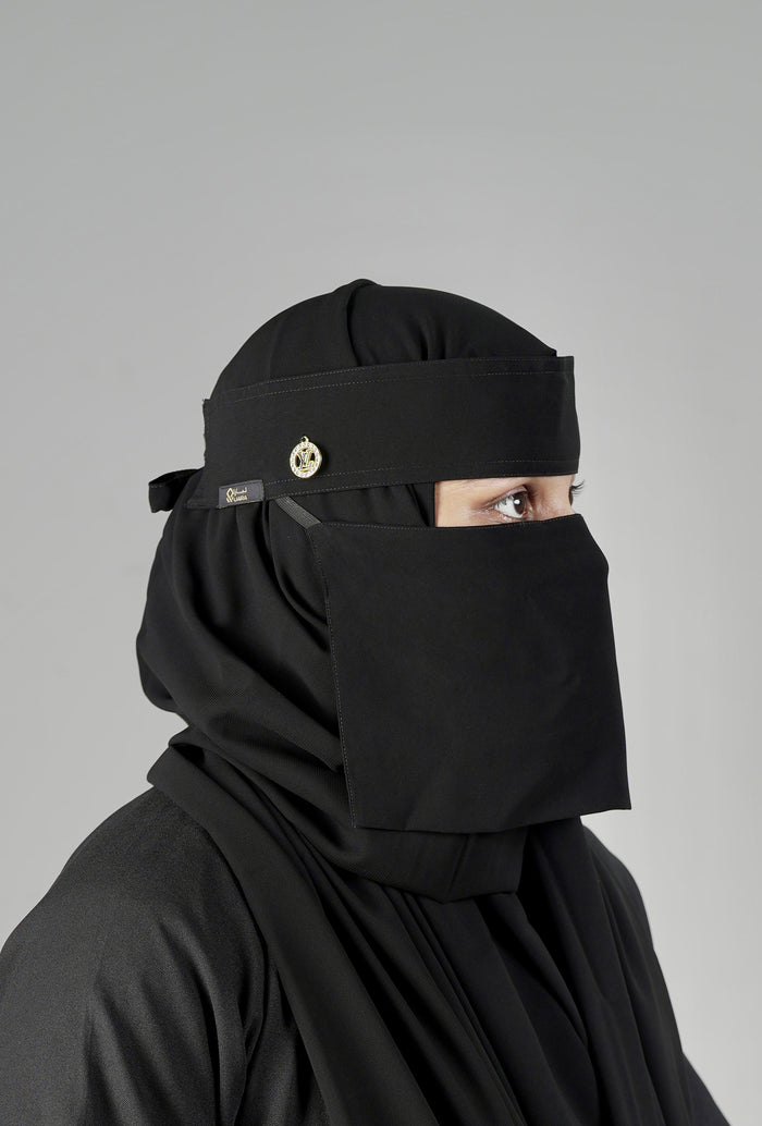 Liara Mini Small Round Locket Niqab – 6 Inch Length