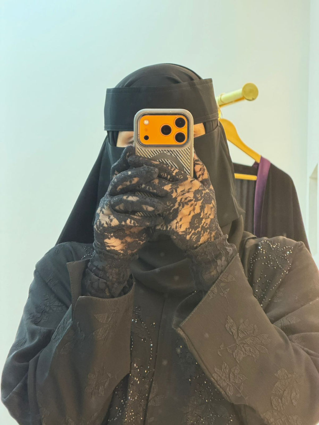 Liara Bow Abaya